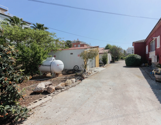 Solar urbano para construir en Denia