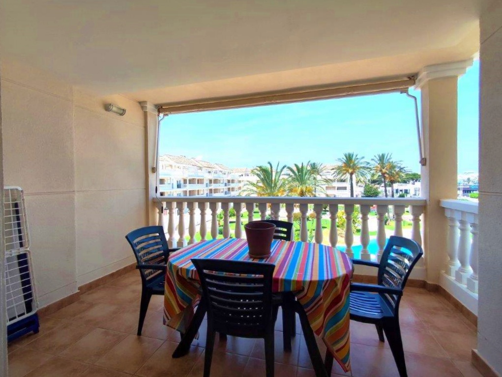 Apartamento de 3 habitaciones en venta en Denia, Las Marinas