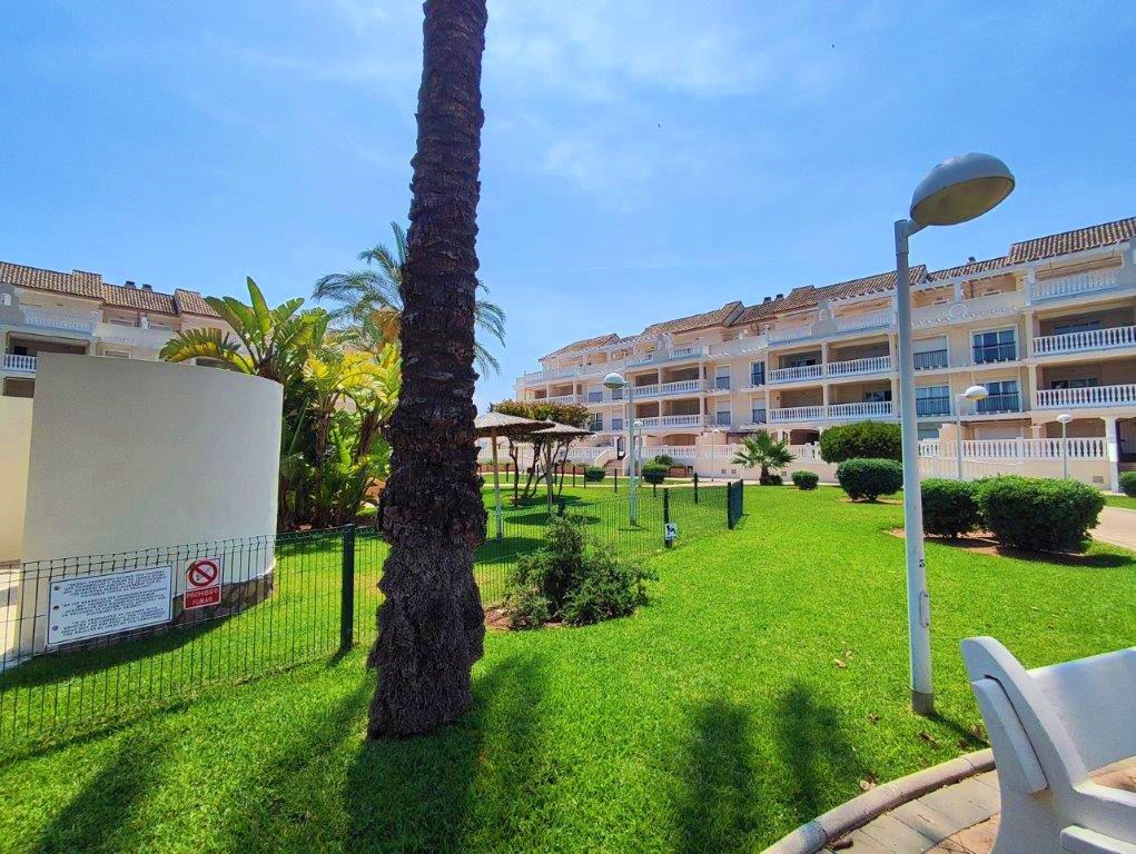 Apartamento de 3 habitaciones en venta en Denia, Las Marinas