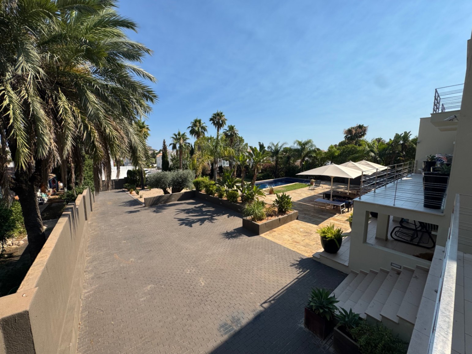 Venta de chalet moderno en venta en El Montgó, Denia