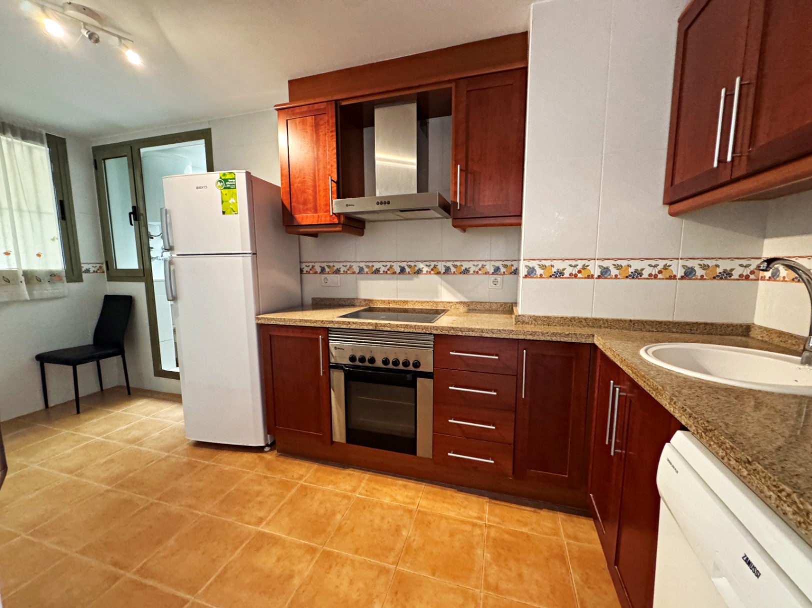 Wohnung zu verkaufen mit 3 Schlafzimmern im Stadtzentrum von Denia