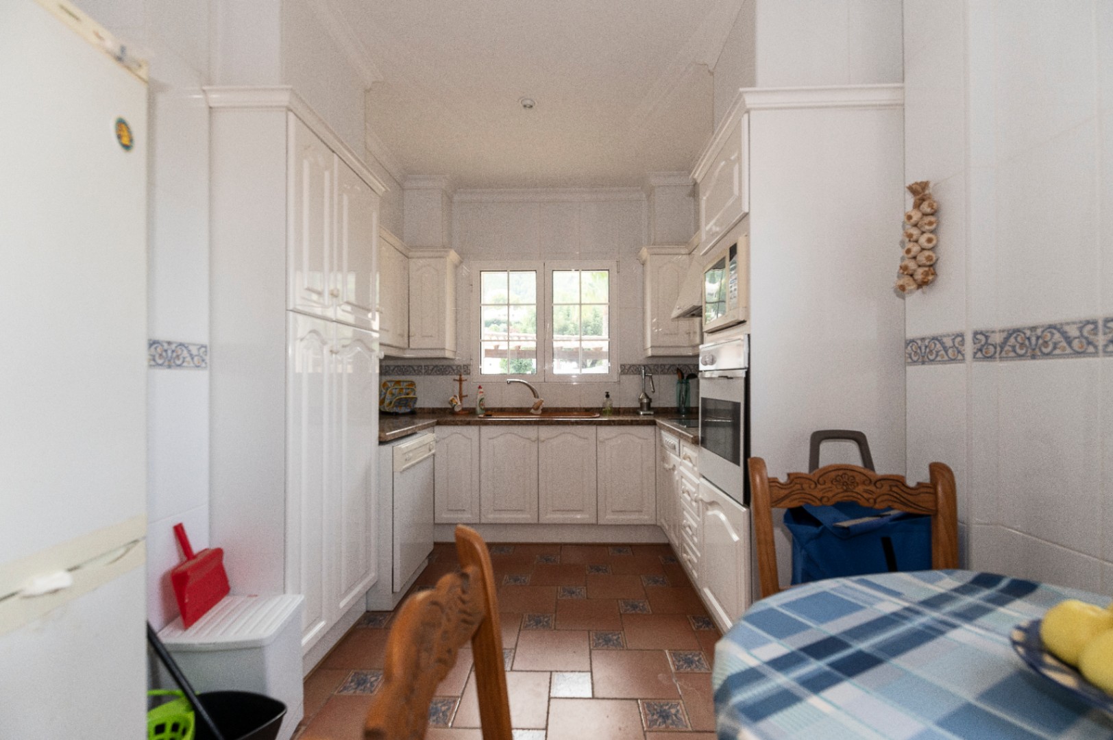 Chalet for sale in Denia, with beautiful sea and Montgó views.