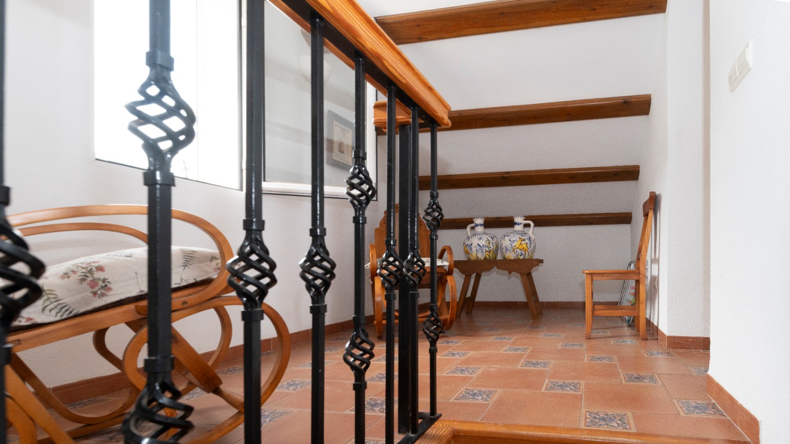 Chalet for sale in Denia, with beautiful sea and Montgó views.