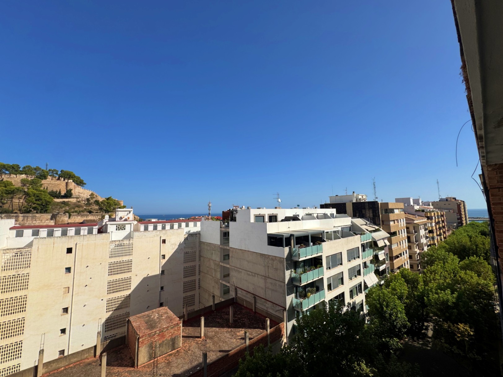 Apartment for rent in the city center