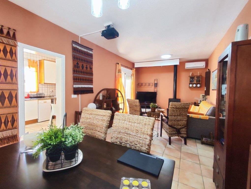 Chalet à vendre à Denia, à deux pas du centre et de la plage.