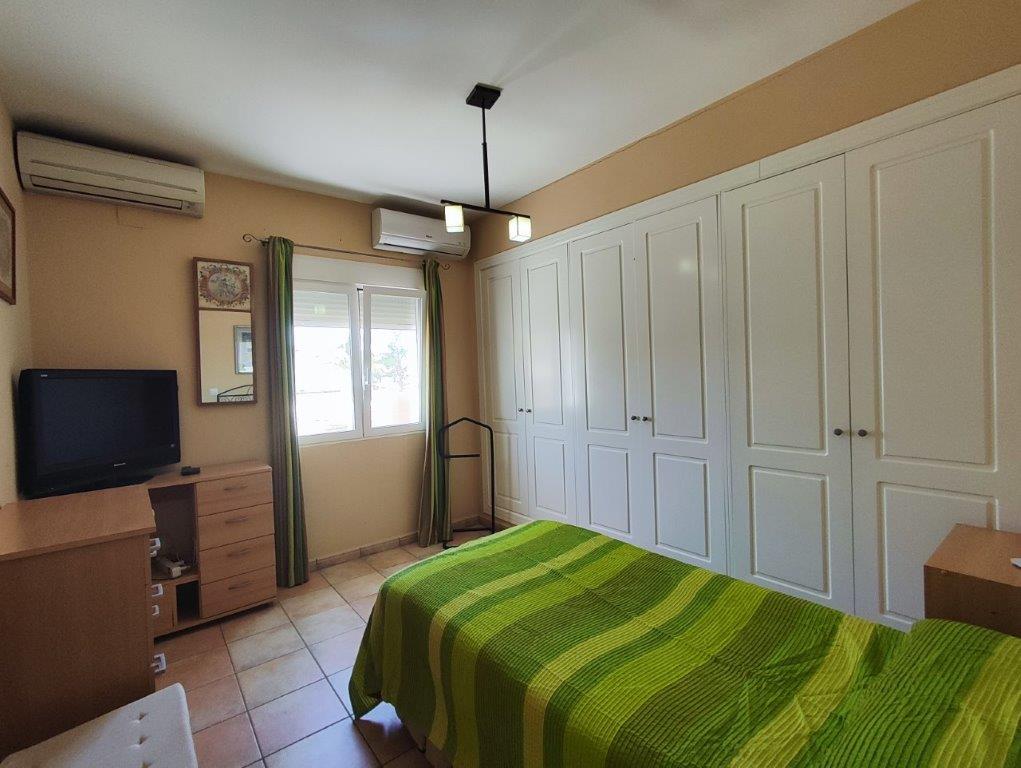 Chalet à vendre à Denia, à deux pas du centre et de la plage.