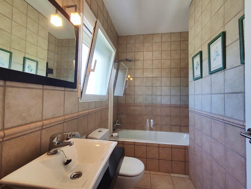 Chalet à vendre à Denia, à deux pas du centre et de la plage.