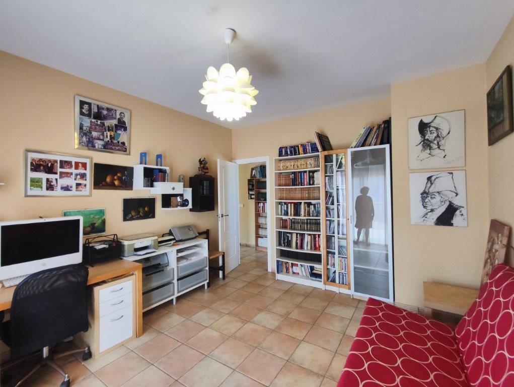 Chalet à vendre à Denia, à deux pas du centre et de la plage.
