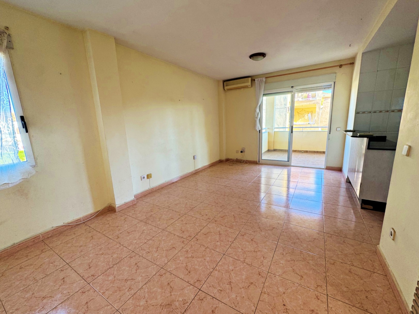 Appartement à vendre à Denia, 2 chambres et piscine commune